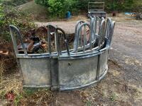 TOMBSTONE ROUND FEEDER - 2