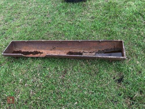 6' X 1' CAST FEED TROUGH