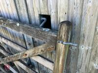 10' WOODEN GATE (A) - 4