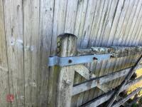 10' WOODEN GATE (B) - 4
