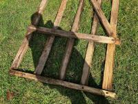 2 WOODEN GATES - 6