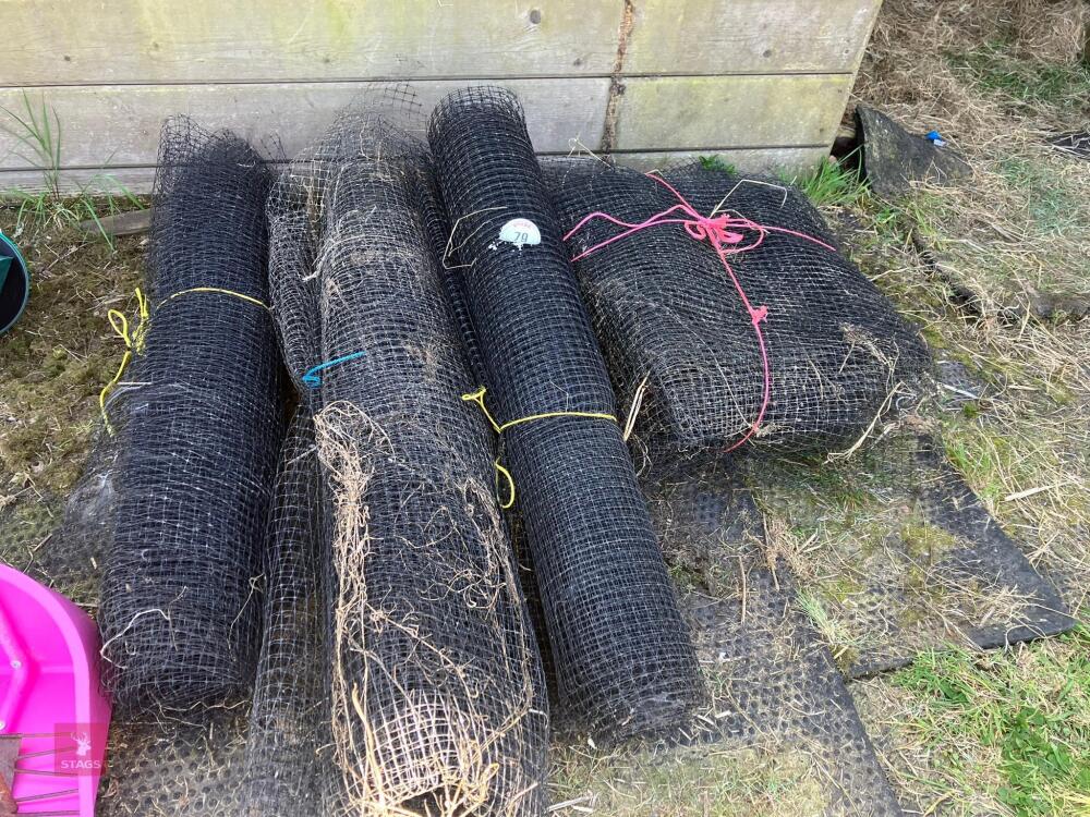 QTY PLASTIC MESH FENCING (79)
