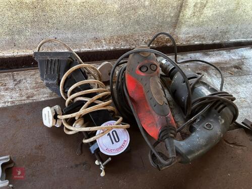 BLACK & DECKER SANDER AND DRILL (10)