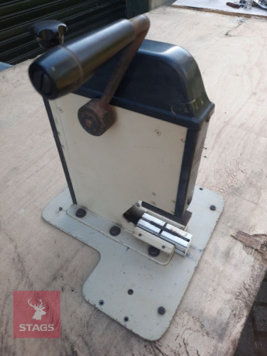 RS HAND PRESS TOOL