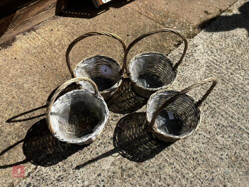 4 BASKETS (6)
