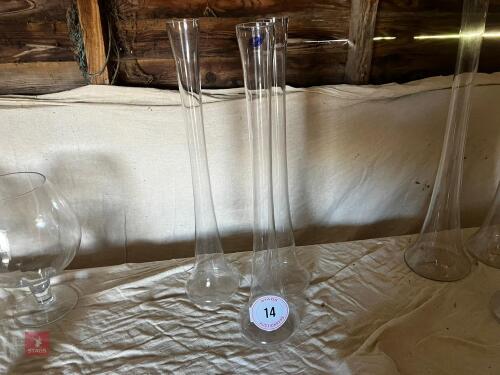 3 DECORATIVE FLOWER VASES (14)