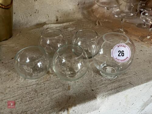 SELECTION OF GOLDFISH BOWL VASES (26)