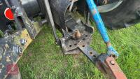 2005 MASSEY FERGUSON 4435 2WD TRACTOR - 21