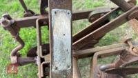 TS 59 2F CONVENTIONAL PLOUGH - 4