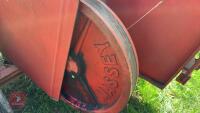 MASSEY FERGUSON 802 CONVENTIONAL BALER - 29