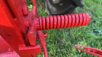 MASSEY FERGUSON FINGER BAR MOWER - 13