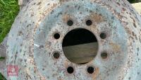 8 STUD TRACTOR WHEEL CENTRE - 2