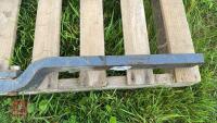 MASSEY FERGUSON DRAWBAR - 6