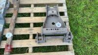MASSEY FERGUSON PUH HOUSING/ASSEMBLY - 3