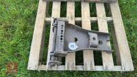 MASSEY FERGUSON PUH HOUSING/ASSEMBLY - 4