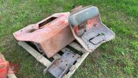 FERGUSON BONNET, WINGS & SEAT - 24