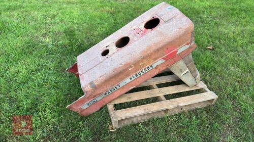 MASSEY FERGUSON BONNET/NOSE CONE