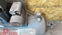 CLARKE SE16C 150 AIR COMPRESSOR - 4