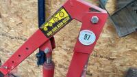 CLARKE STRONG-ARM ENGINE HOIST - 2