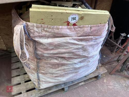 DUMPY BAG OF KINDLING