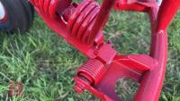 MASSEY FERGUSON 92 TWIN ROTOR RAKE - 16