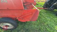 MASSEY FERGUSON 124 CONVENTIONAL BALER - 9