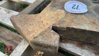 1 MASSEY FERGUSON 27KG FRONT WEIGHT - 8