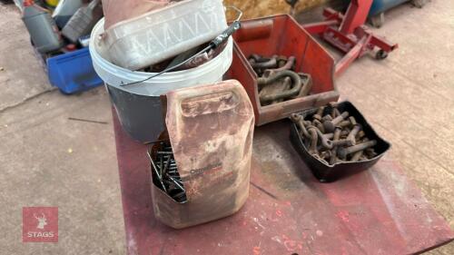 ASSORTED D-SHACKLES, FIXINGS, ETC