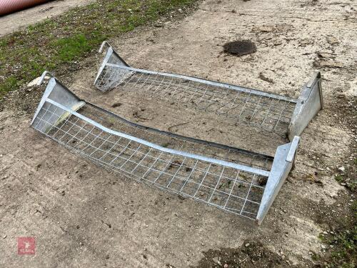 2 IAE HOOK ON HAY RACKS