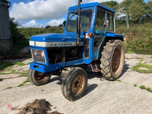 1976 LEYLAND 262 2WD TRACTOR