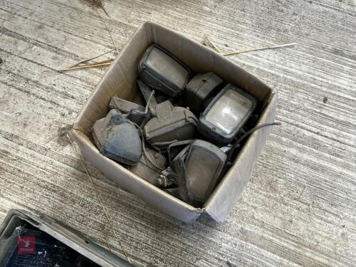 SELECTION OF TRACTOR WORK LIGHTS