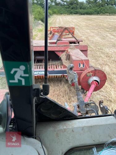 INTERNATIONAL 445T SMALL BALER