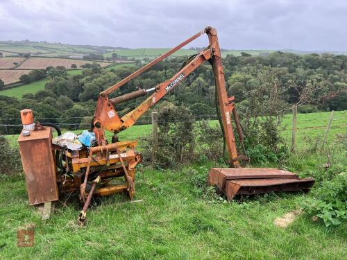 MCCONNEL PA35 HEDGE TRIMMER