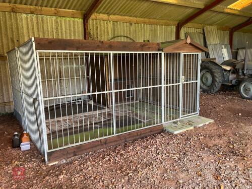 DOG KENNEL & RUN