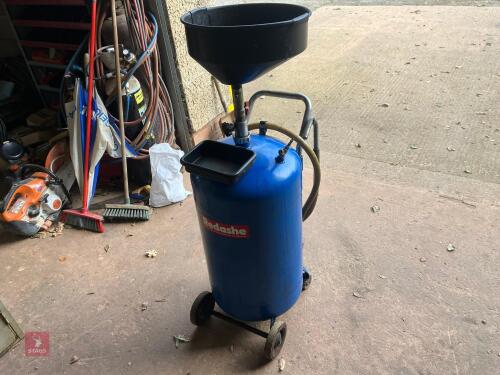 OIL DRAINER