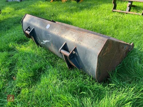 1.8M LOADER BUCKET (11)