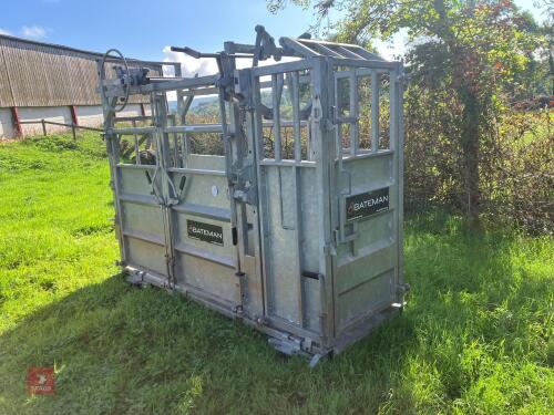 BATEMAN GALVANISED CATTLE WEIGH CRUSH(17