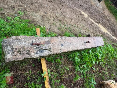 7' 6 GRANITE GATE POST