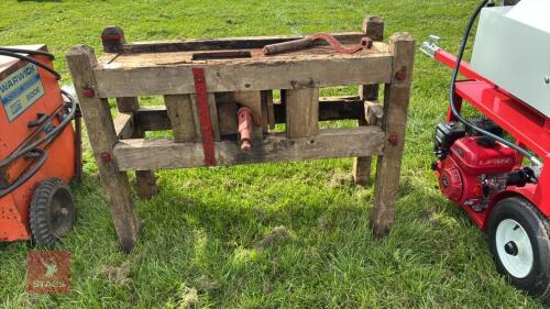 VINTAGE APPLE PRESS/MULCHER