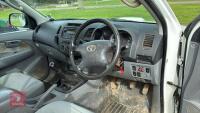 2009 TOYOTA HILUX PICK UP - 11