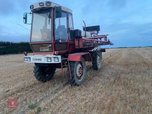 BATEMAN HILOW SELF PROPELLED SPRAYER
