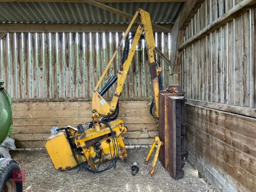 MCCONNEL PA93 HEDGE TRIMMER