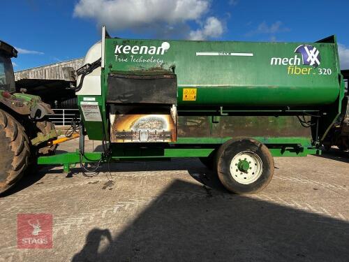 2009 KEENAN MECH FIBER 320 FEEDER WAGON