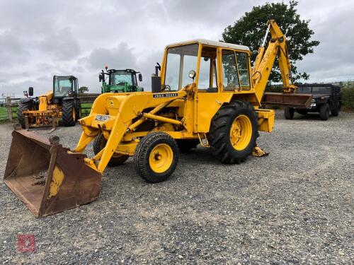 1974 JOHN DEERE 400A BACKHOE DIGGER