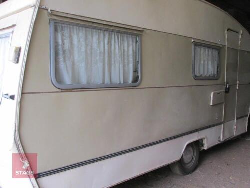 1969 SPRITE MUSKATEER CARAVAN