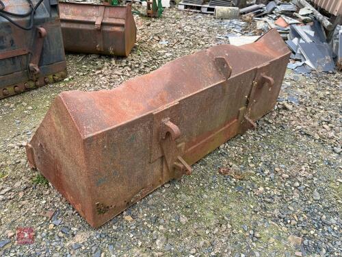 5' FRONT LOADER BUCKET