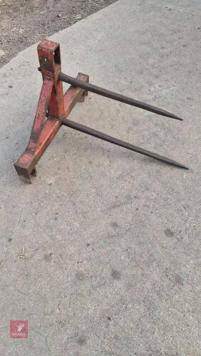 REAR BALE SPIKE