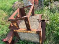 CONCRETE BLOCK WEIGHT - 8