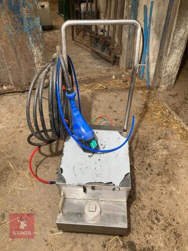 NORTHERN DAIRY EQUIPMENT TEAT BRUSH