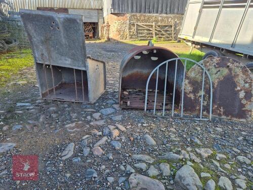 2 BROODY CHICKEN COOPS